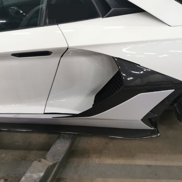 2019 Lamborghini Aventador SVJ Side Skirts Carbon fiber Replacement Style